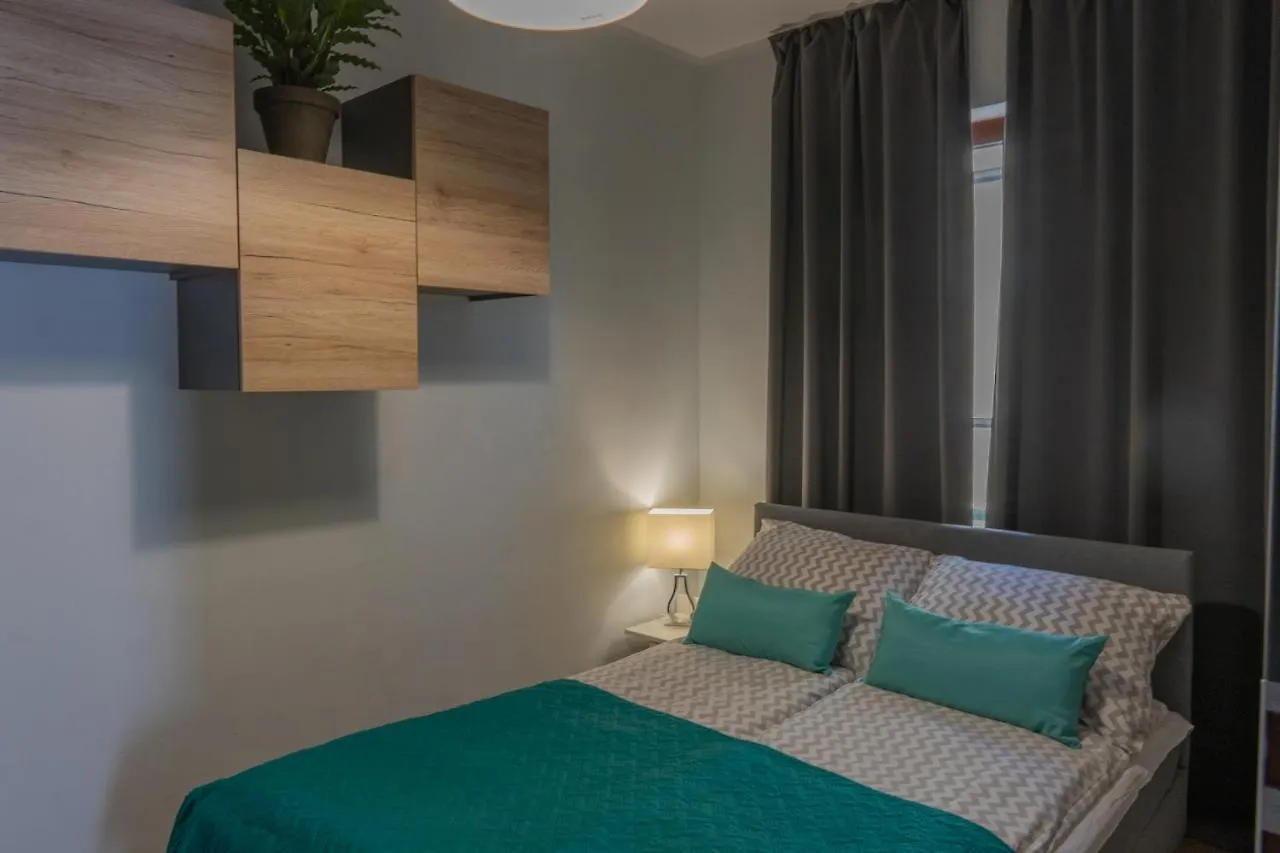 Moon Apartments Poznan 0*,
